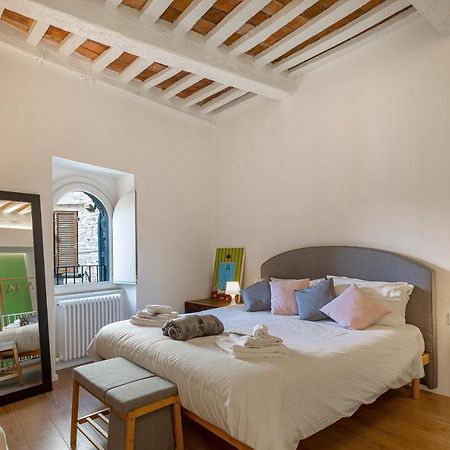 Apartamento Dimora Casina Dell'Abbondanza Gubbio Exterior foto